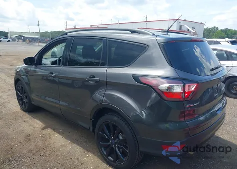 2017 Ford Escape Se из США, поврежденный, VIN 1FMCU9GDXHUD16200
